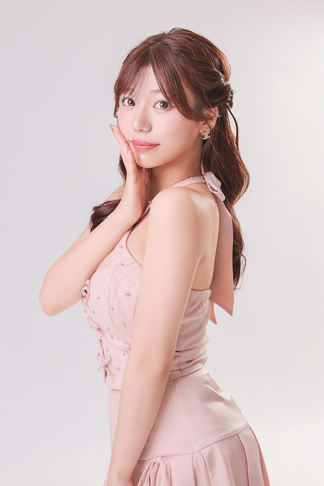 辻 杏里プロフィール写真3
